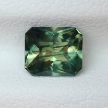 Australian Parti Sapphire 0.92 CT