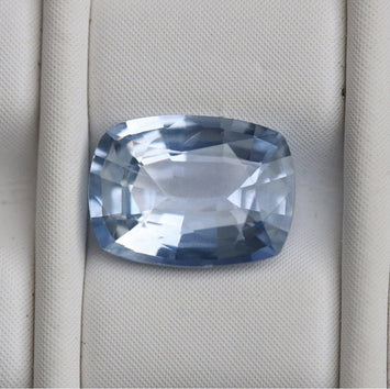 Natural Blue Sapphire 1.22 carats from Ceylon - STRAGEMS & JEWELS