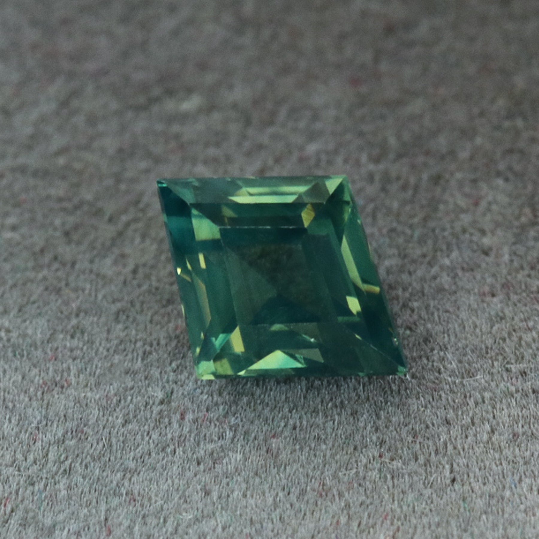 Australian Green Sapphire 1.06CT
