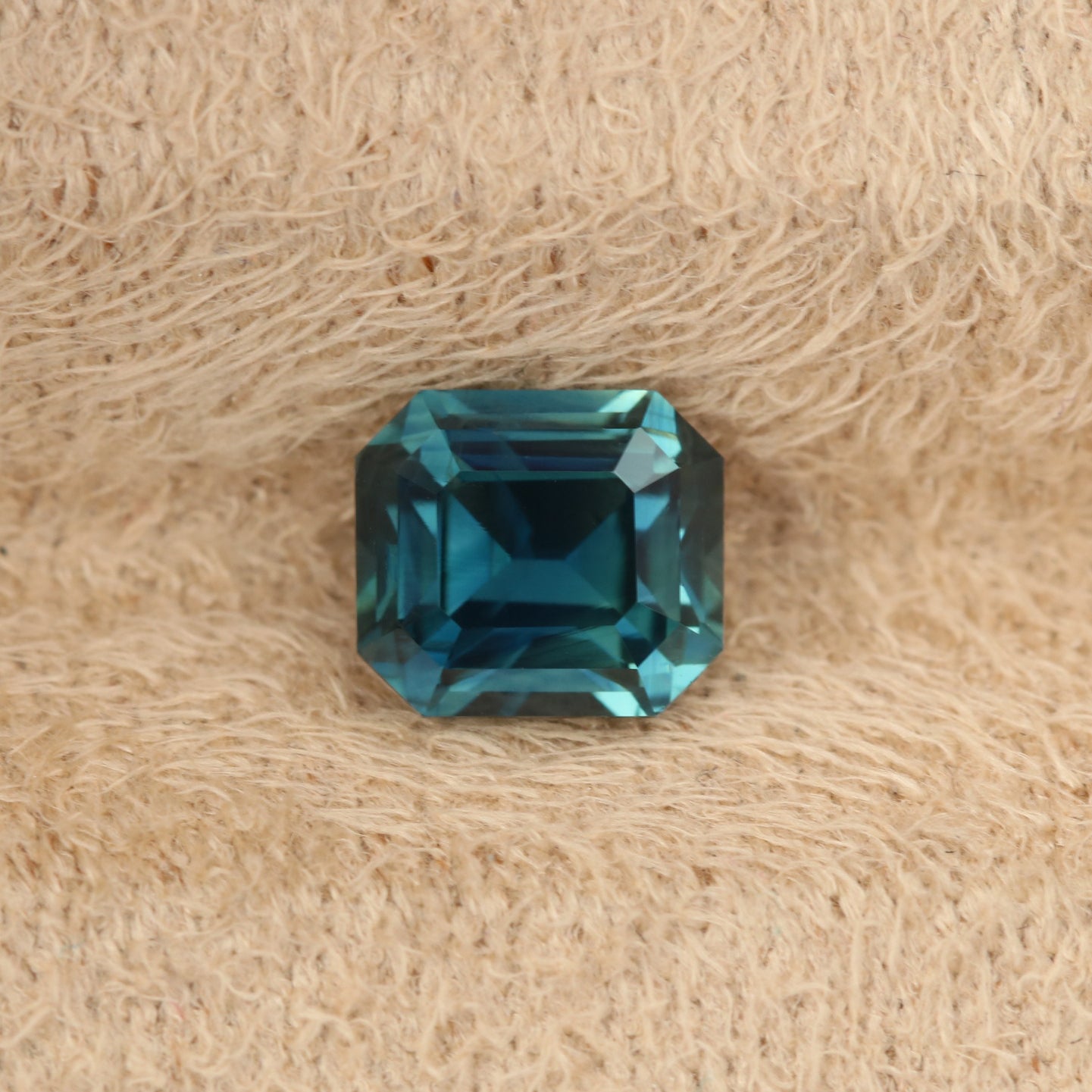 Natural Teal Sapphire 1.58