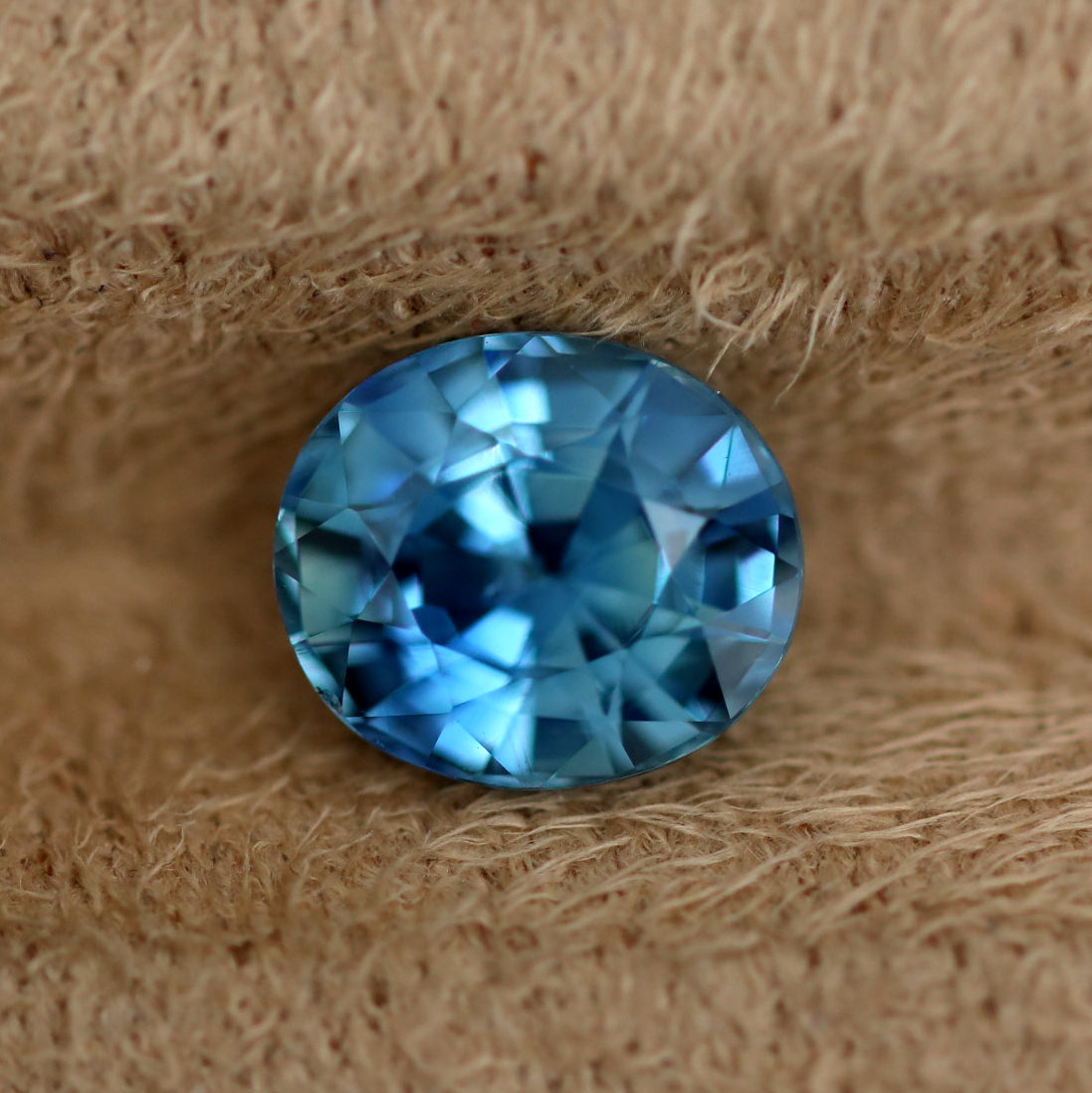 Natural Aqua Teal Sapphire 2.12 CT