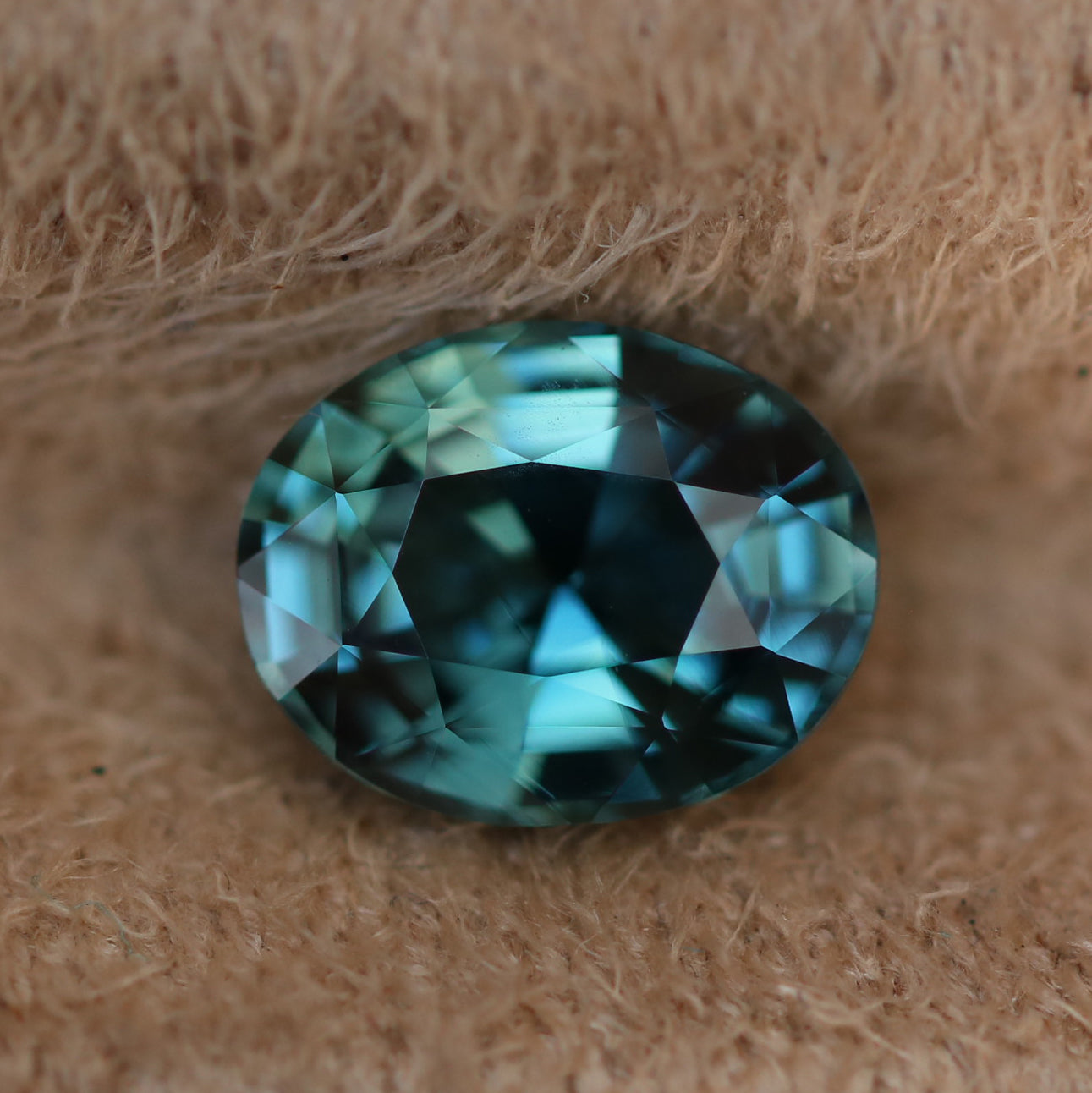 Natural Teal Sapphire 1.60 CT