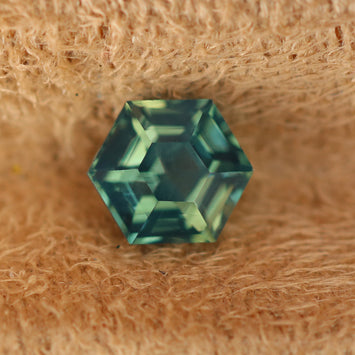 Parti Sapphire Opalescent 1.02 CT