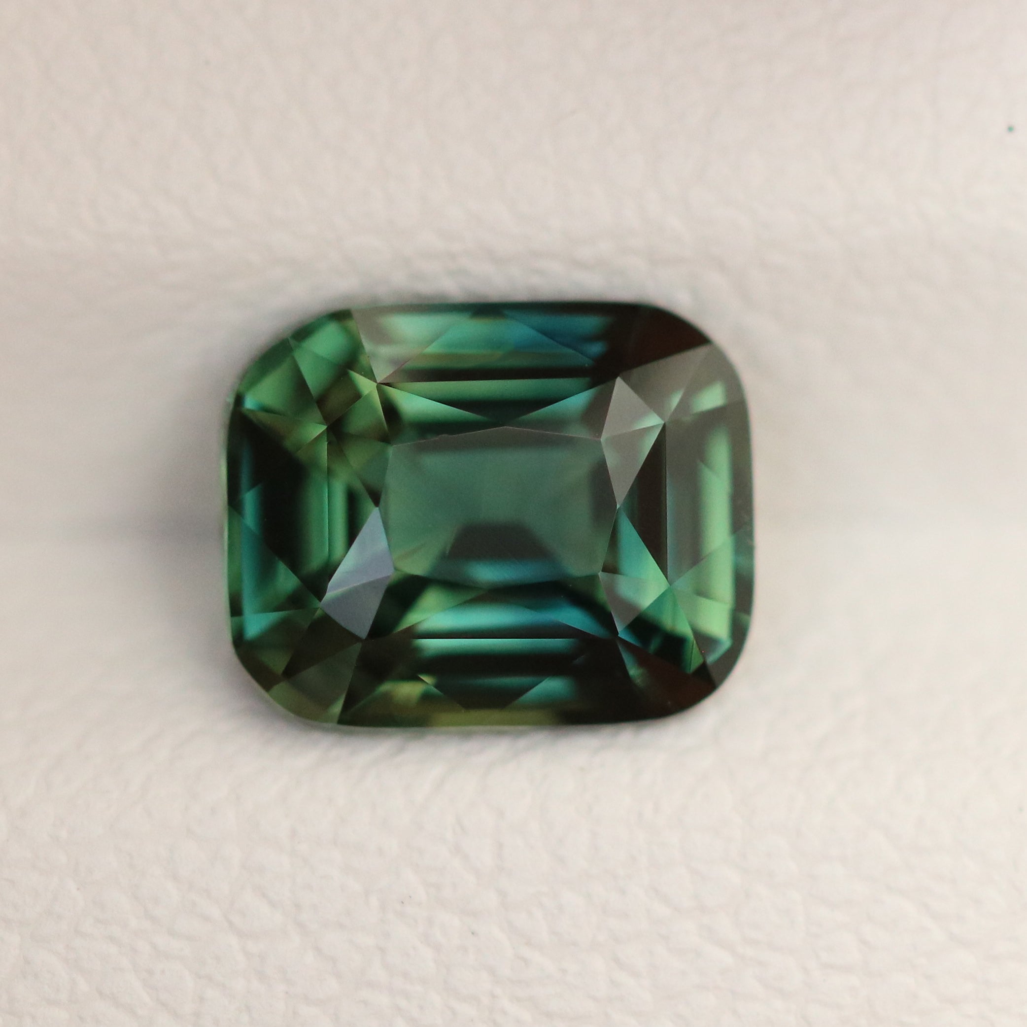 Australian Green Sapphire 2.01 CT