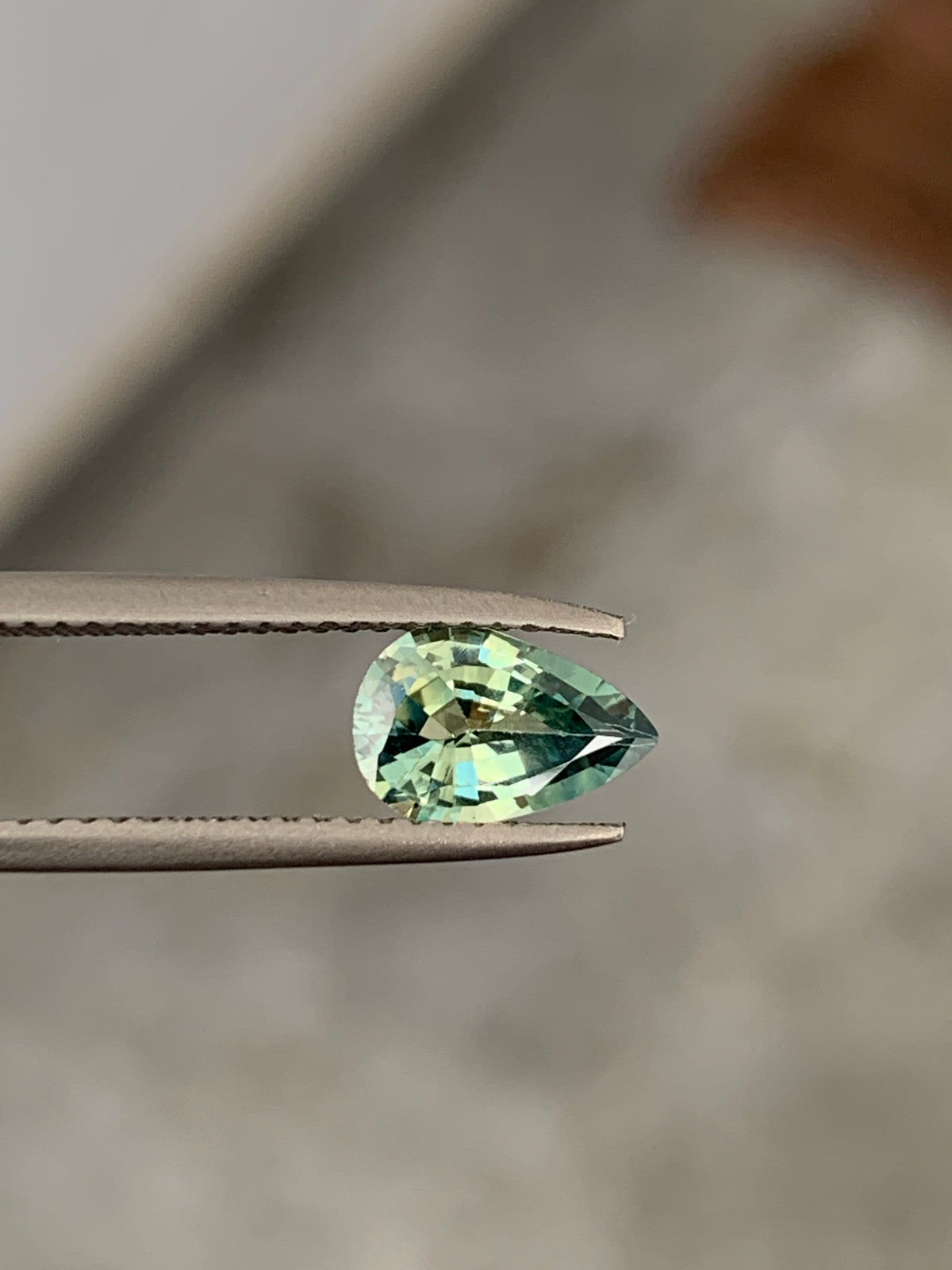 Parti Sapphire 1.12 carats