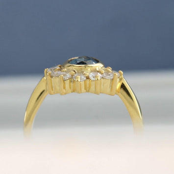 Teal Sapphire Ring, Pear Cut 14K Yellow Gold - STRAGEMS & JEWELS