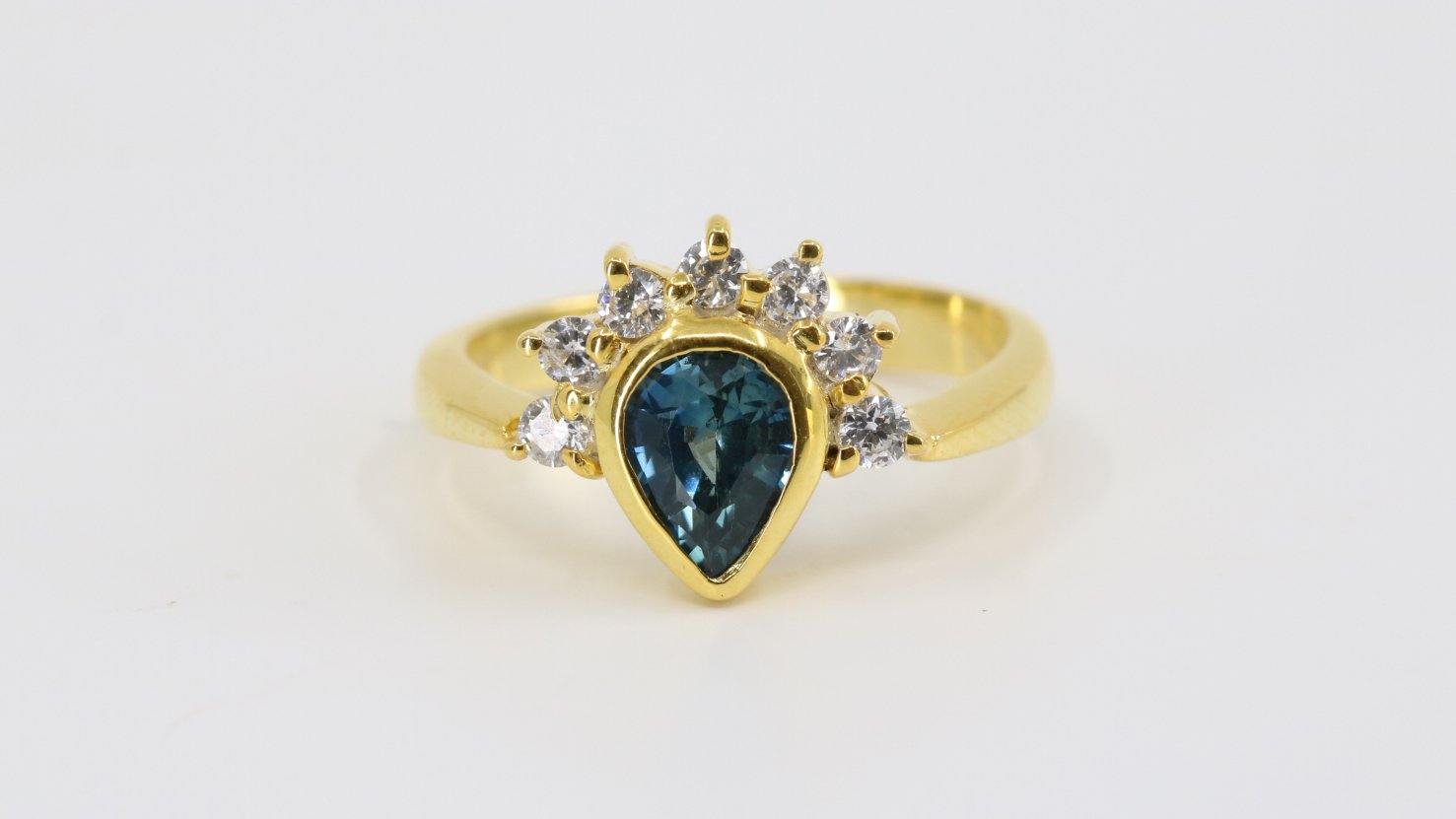 Teal Sapphire Ring, Pear Cut 14K Yellow Gold - STRAGEMS & JEWELS