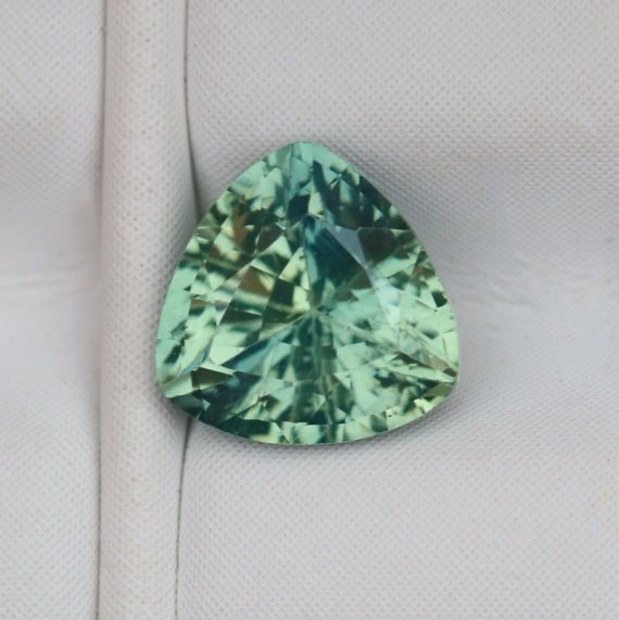 Teal Green Sapphire 1.03 carats
