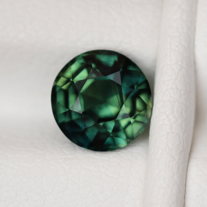 Australian Parti Sapphire 1.60 CT 6.6MM