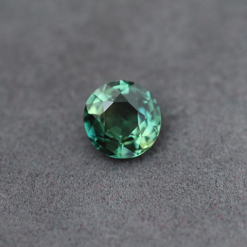 Australian Parti Sapphire 1.35 CT