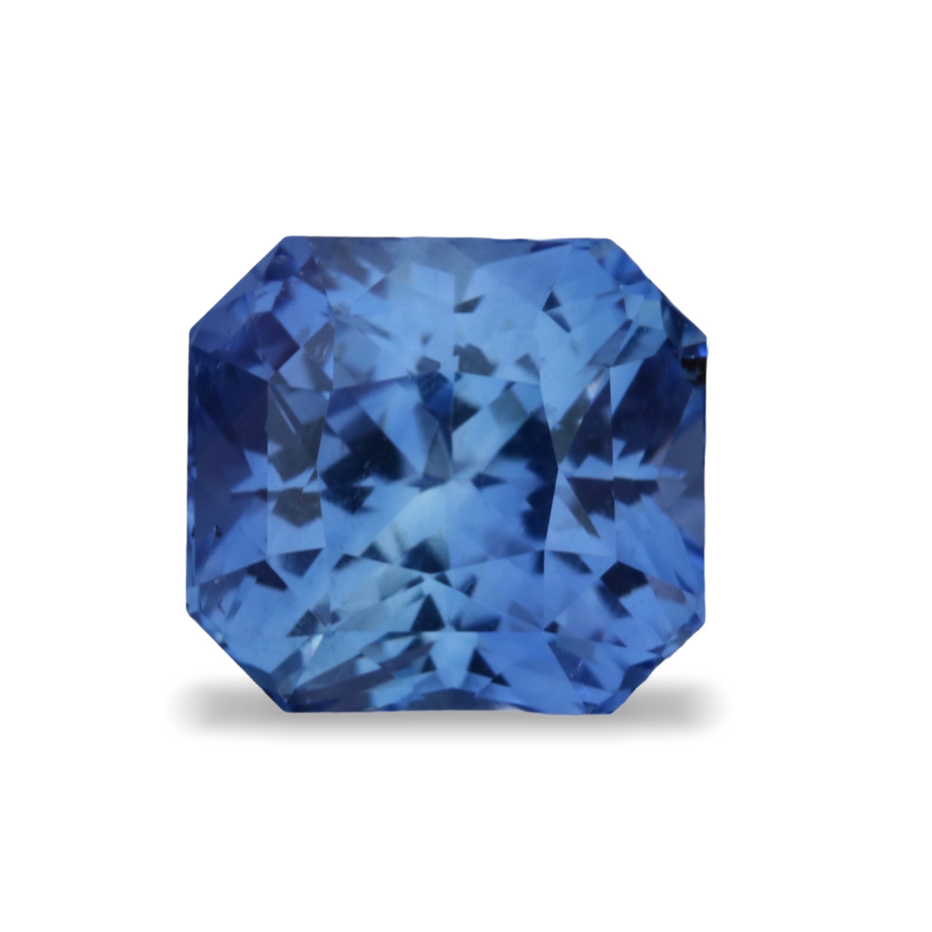 Ceylon Blue Sapphire 4.20 - STRAGEMS & JEWELS
