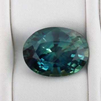 Teal Sapphire 1.60 CT - STRAGEMS & JEWELS