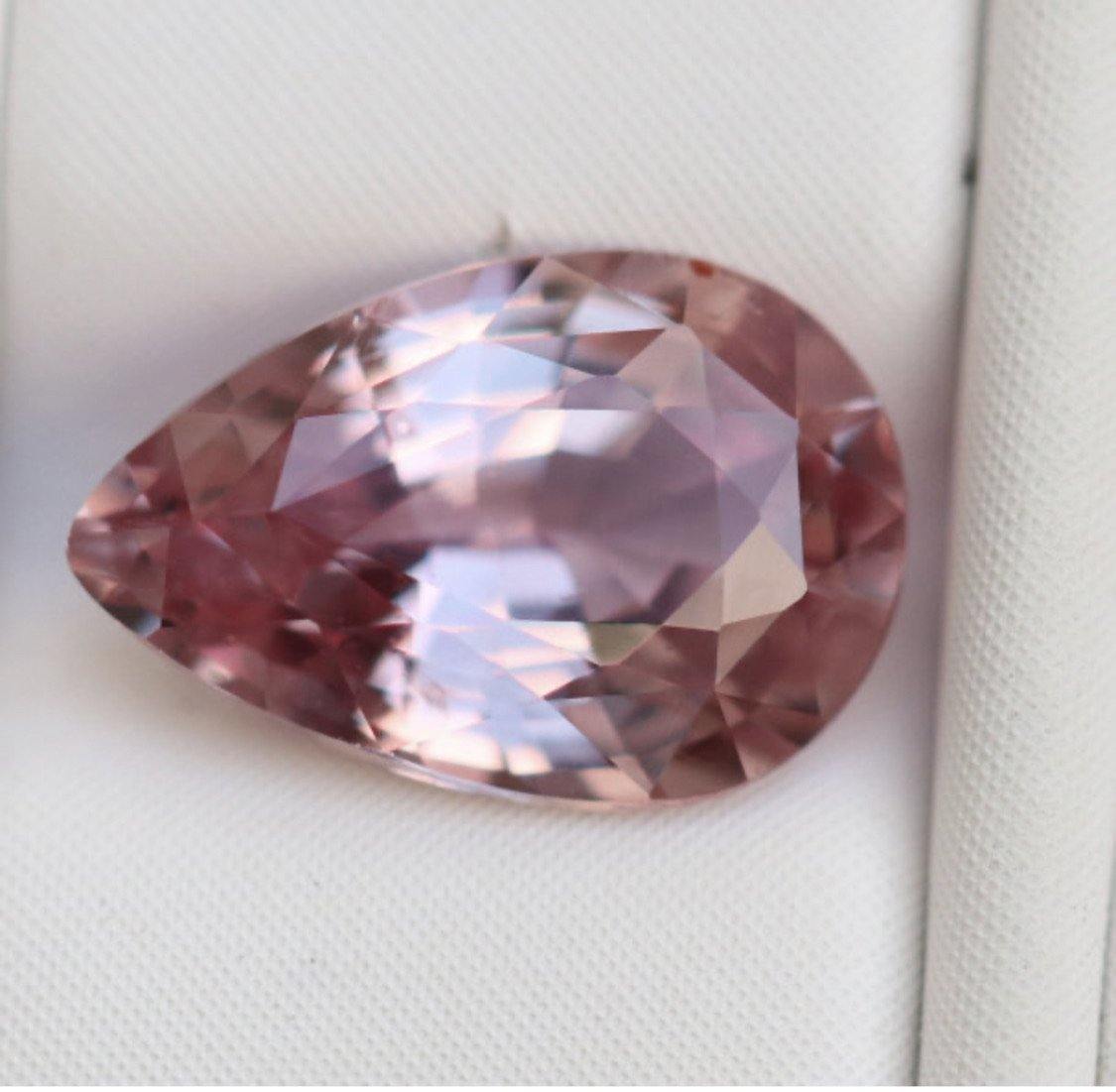 Ceylon Padparacha Sapphire 1.14 carats - STRAGEMS & JEWELS