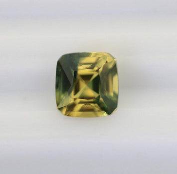 Australian Parti Sapphire 1.11 carats - STRAGEMS & JEWELS